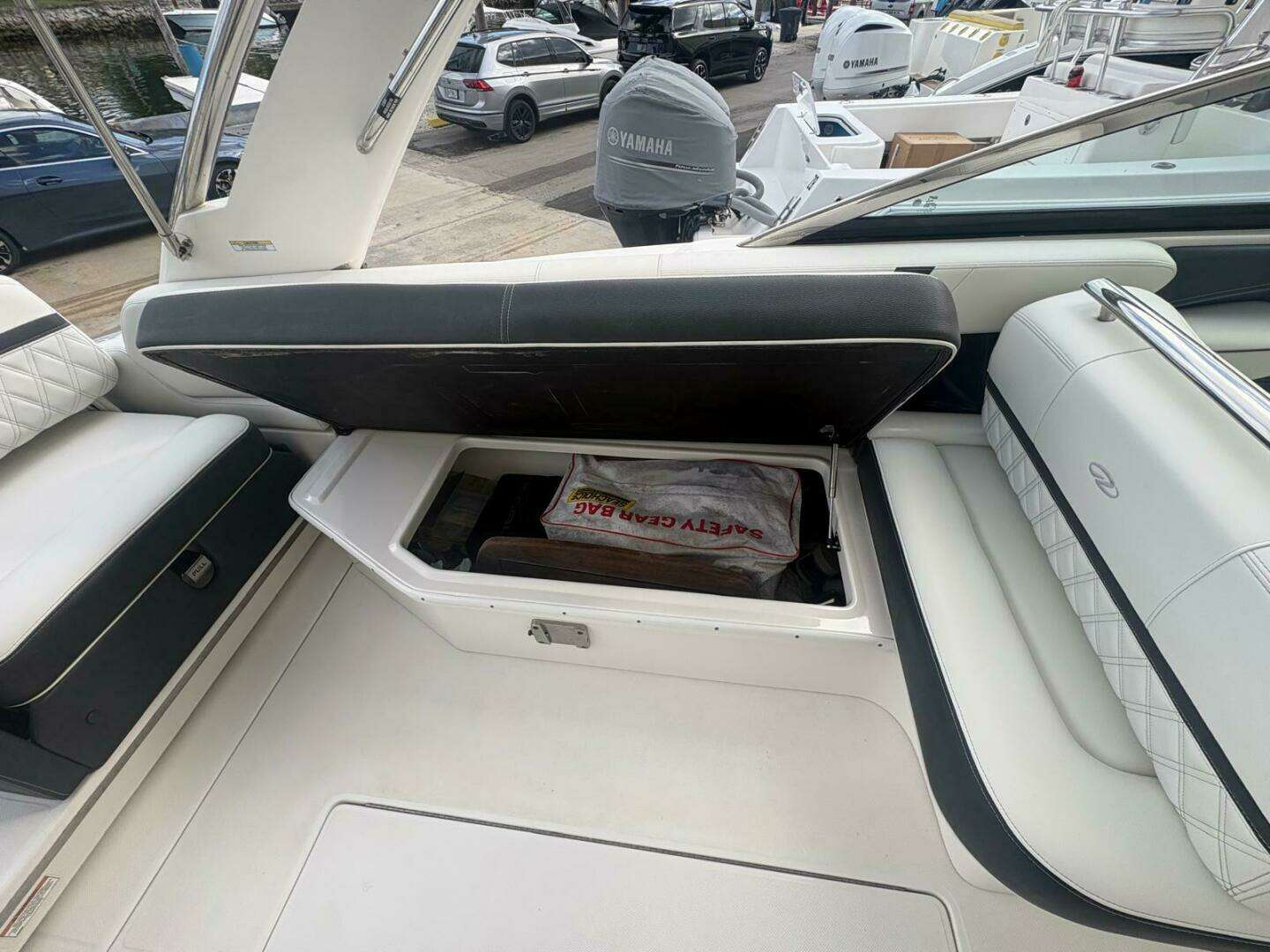 2022 Regal 29 OBX - Image 18