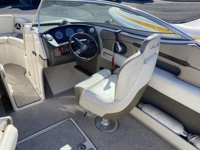 2007 Sea Ray 230 Select - 10