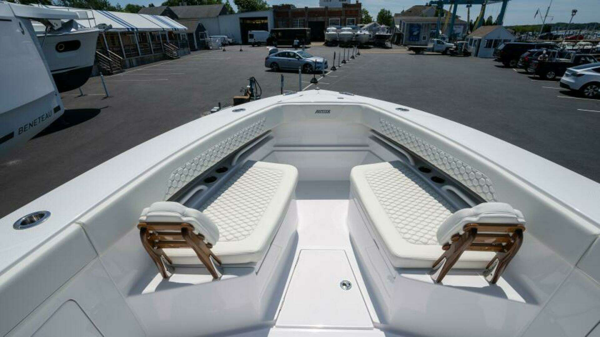 2027 Jupiter 340LS - Image 15
