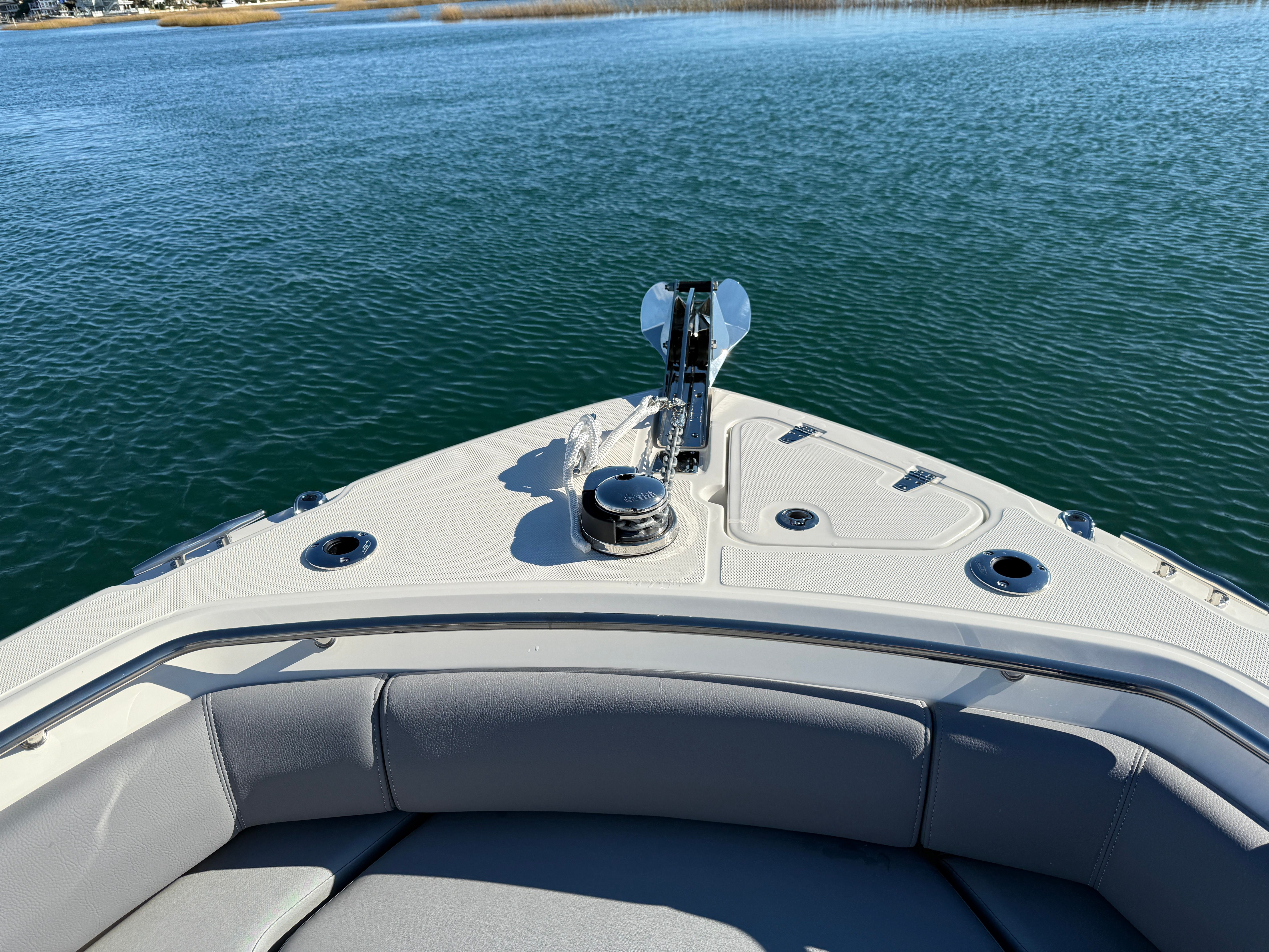 2026 Boston Whaler 250 Outrage - 18