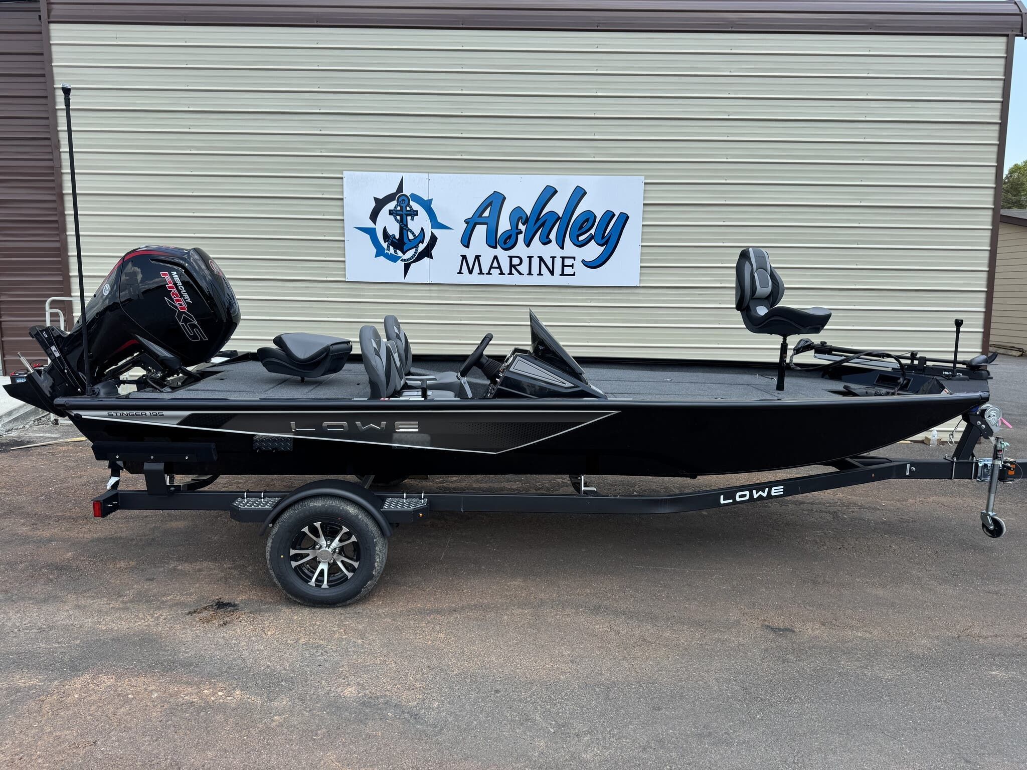 2026 Lowe Stinger 195 Bass