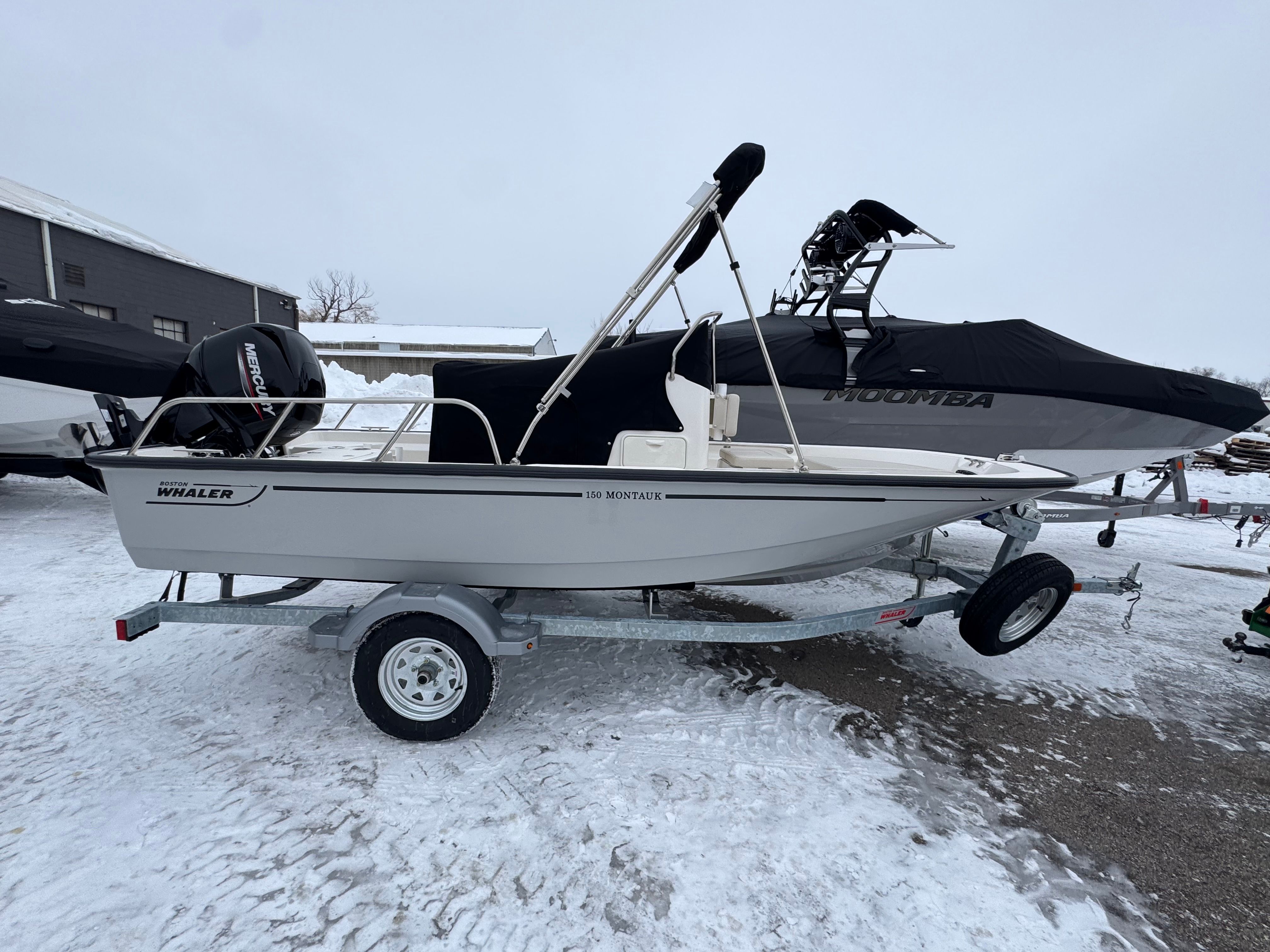 2026 Boston Whaler 150 Montauk - 3