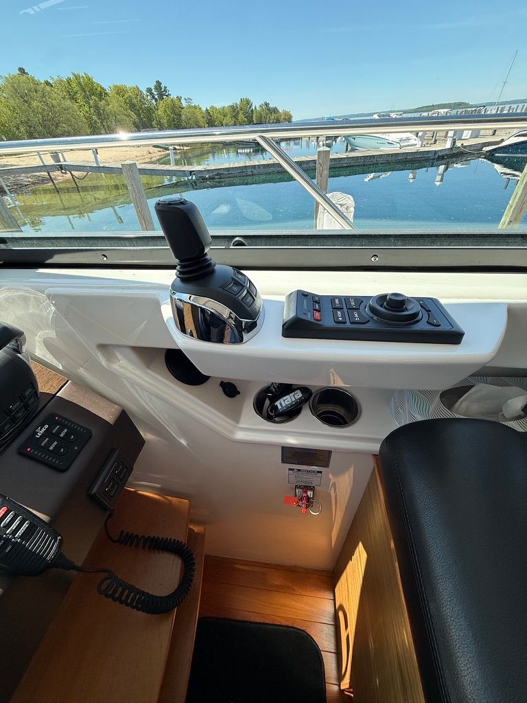 2017 Tiara Yachts C44 Coupe - 56
