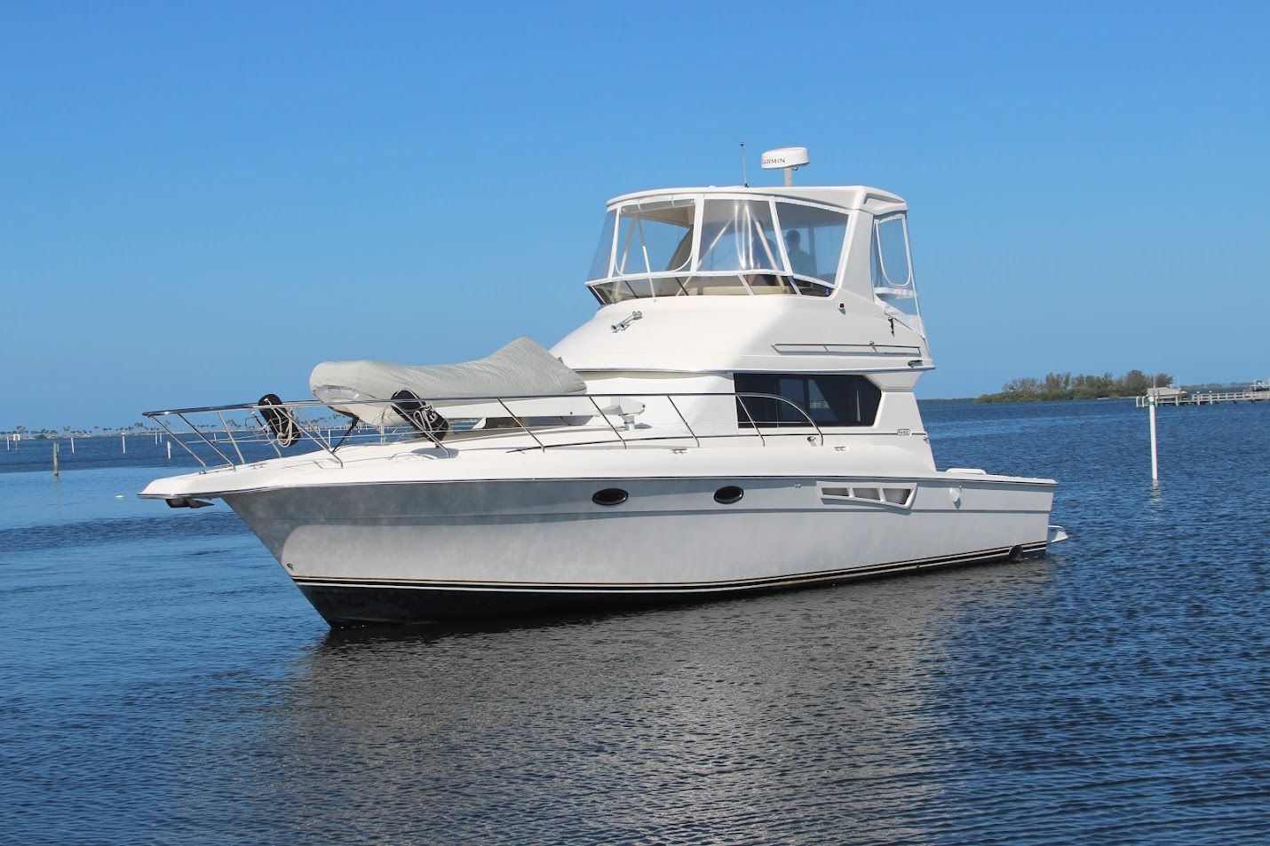 2001 Silverton 42 Convertible
