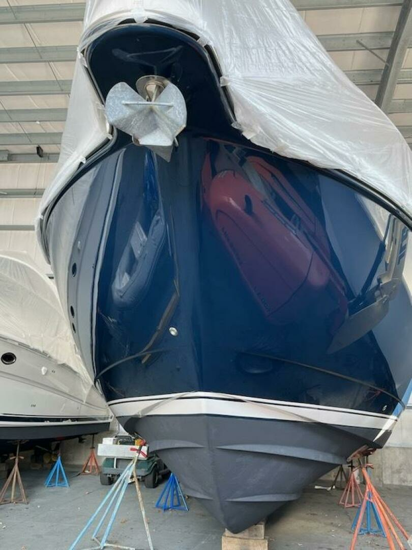 2009 Tiara Yachts 4300 Sovran - Image 4