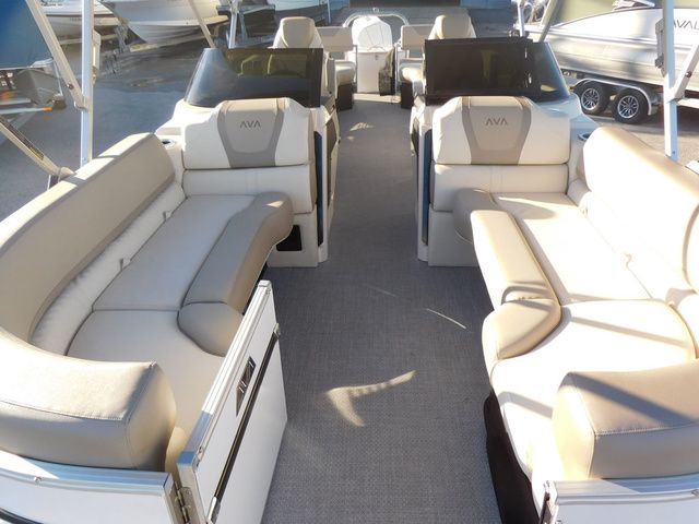 2026 Avalon Catalina Quad Lounger Shift Windshield 25 FT - 5