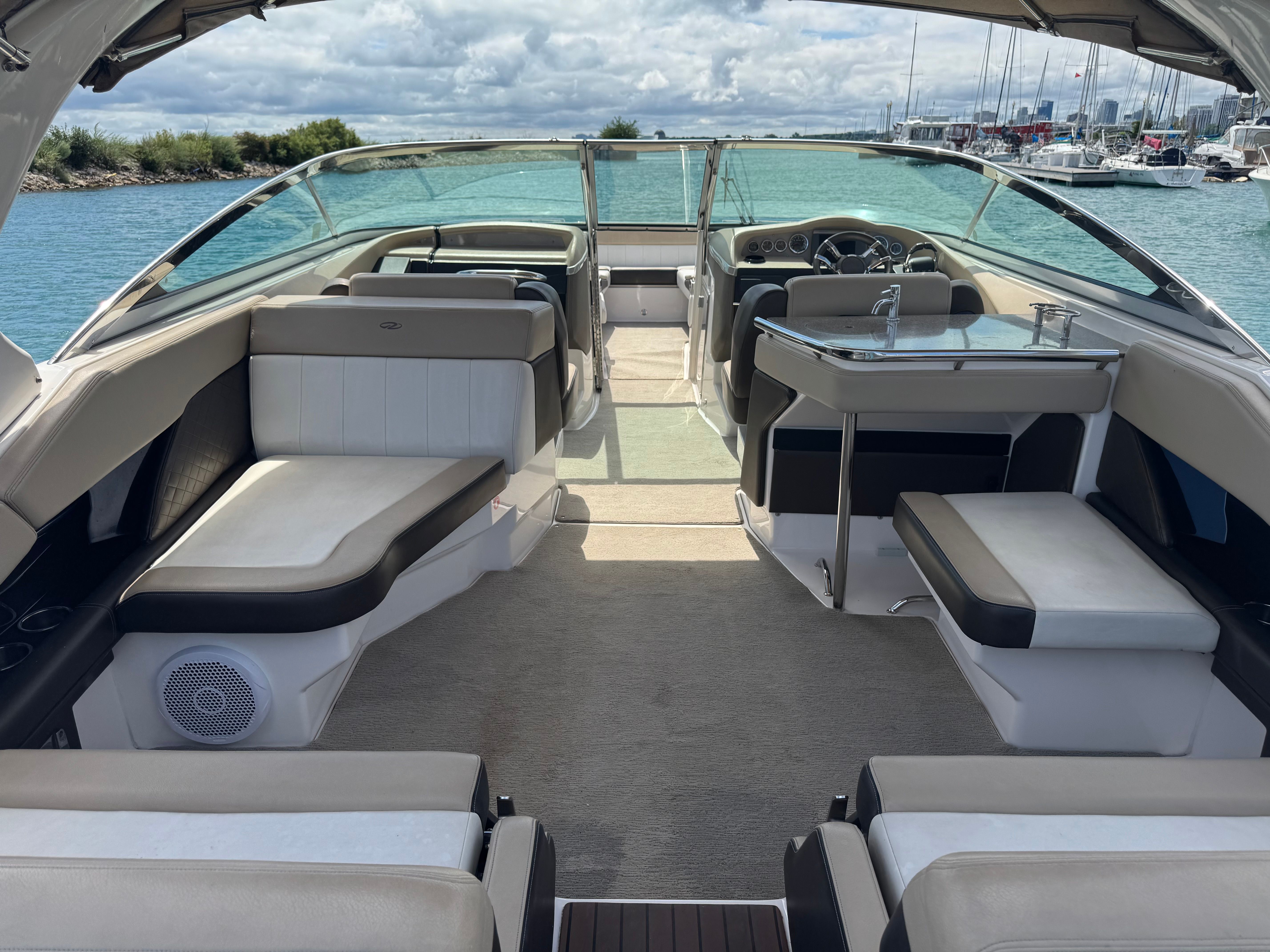 2013 Regal 3200 Bowrider - 7