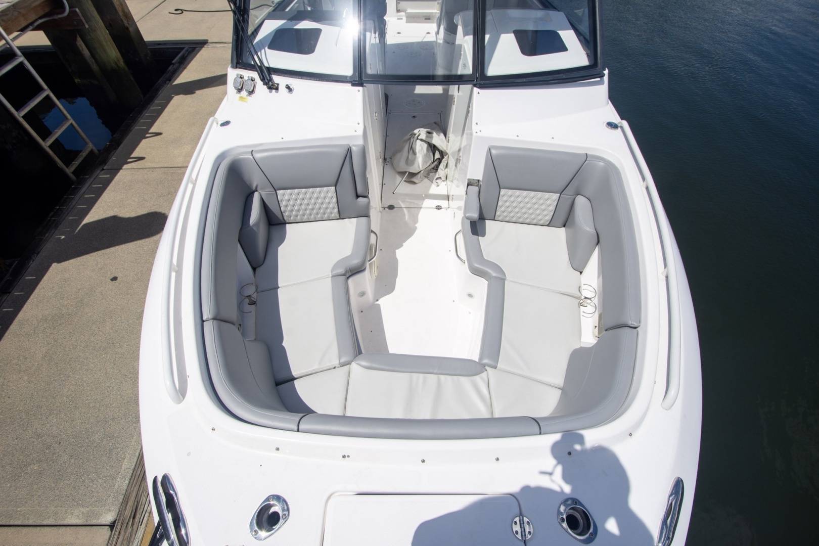 2019 Everglades 340 Dual Console - Image 20