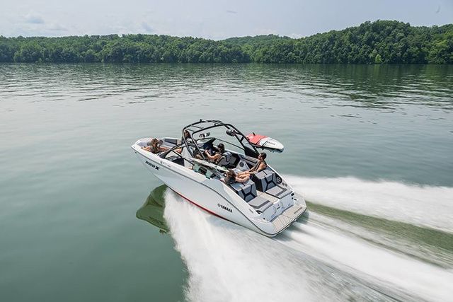 2026 Yamaha Boats 222 XD BOTH COLORS AVAILABLE - 3