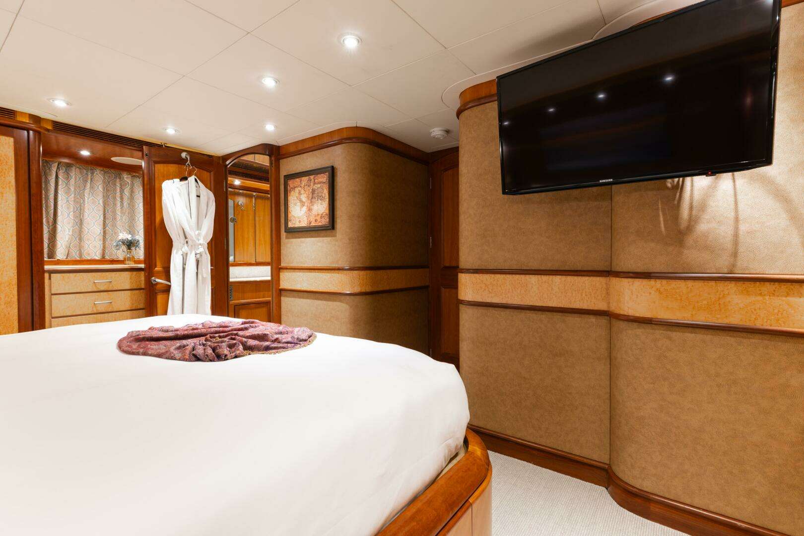 2007 President Tri-Deck - Image 30
