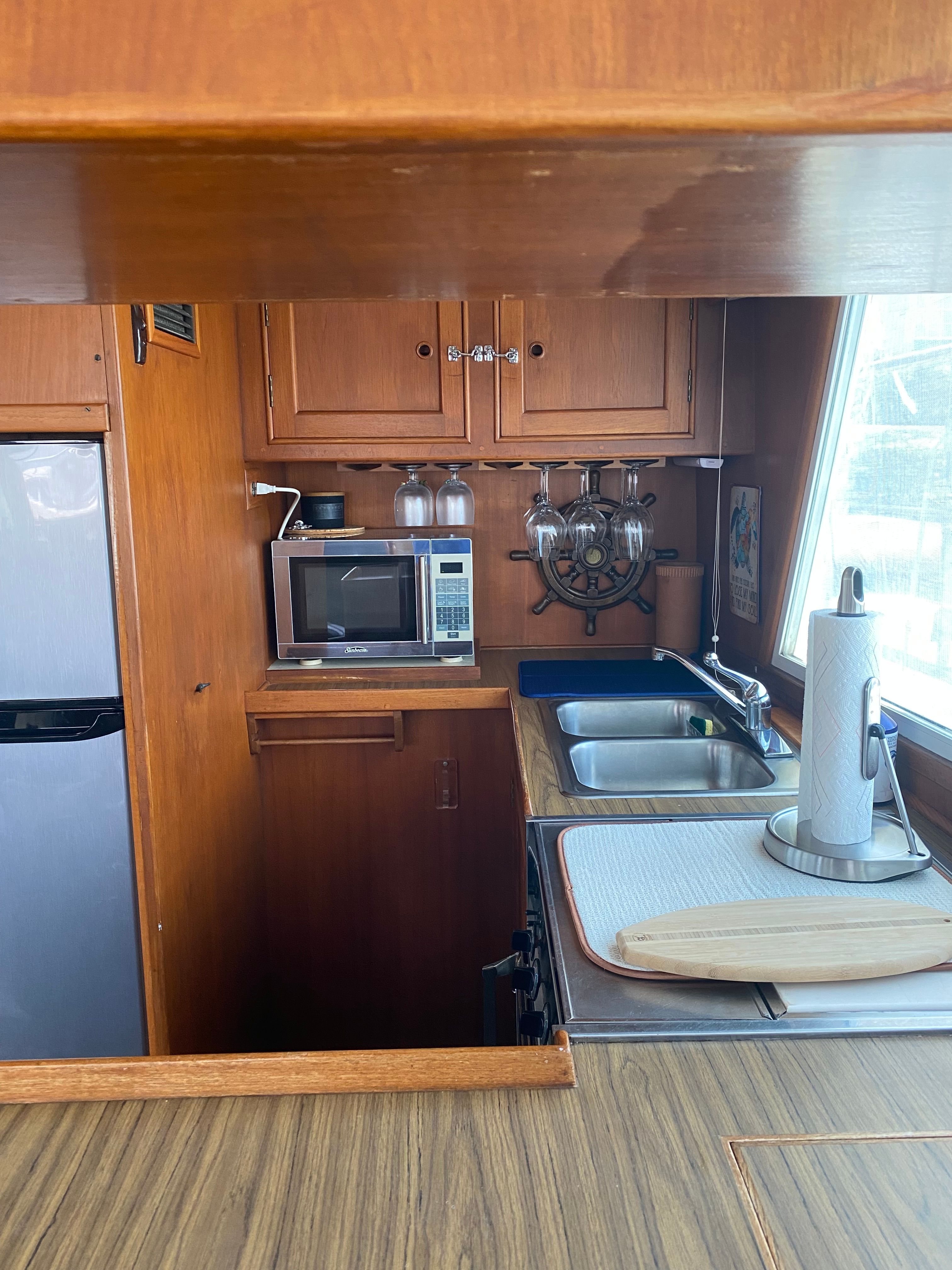 1983 Island Gypsy 44 Flush Deck - 75