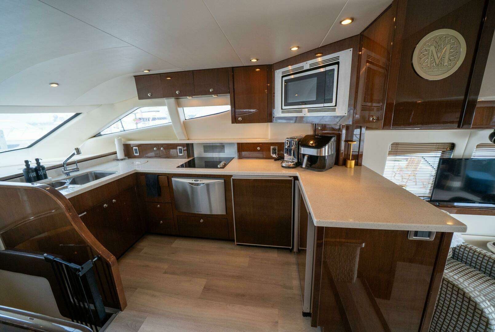 2007 Marquis 55 LS - Image 24