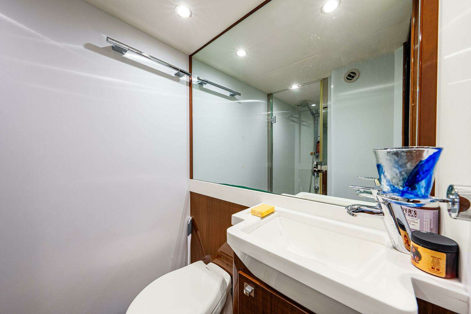 2014 Princess Y72 - Image 154