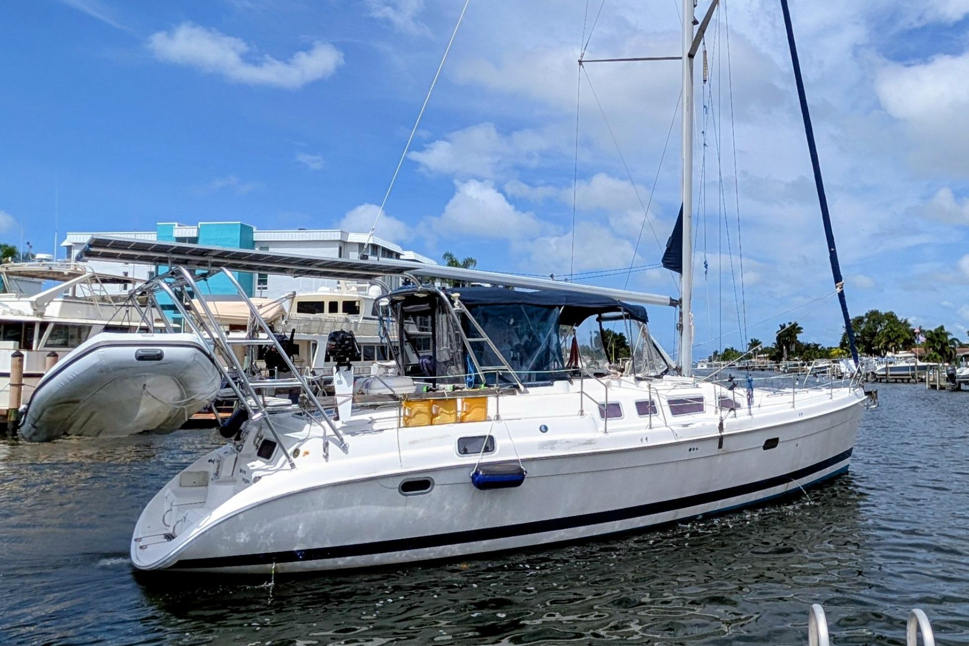 2002 Hunter Passage 450
