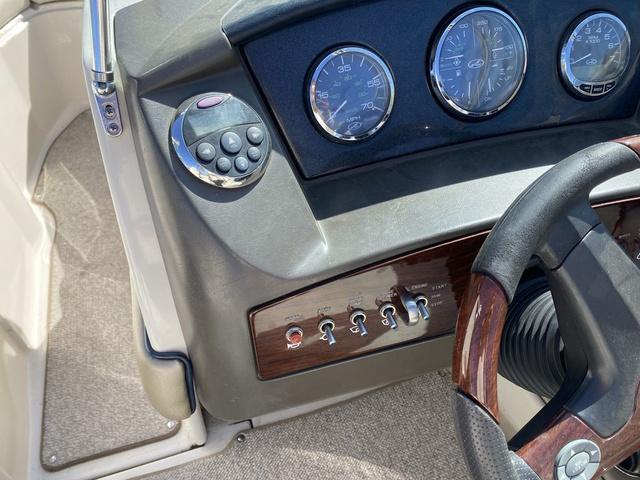 2007 Sea Ray 230 Select - 13