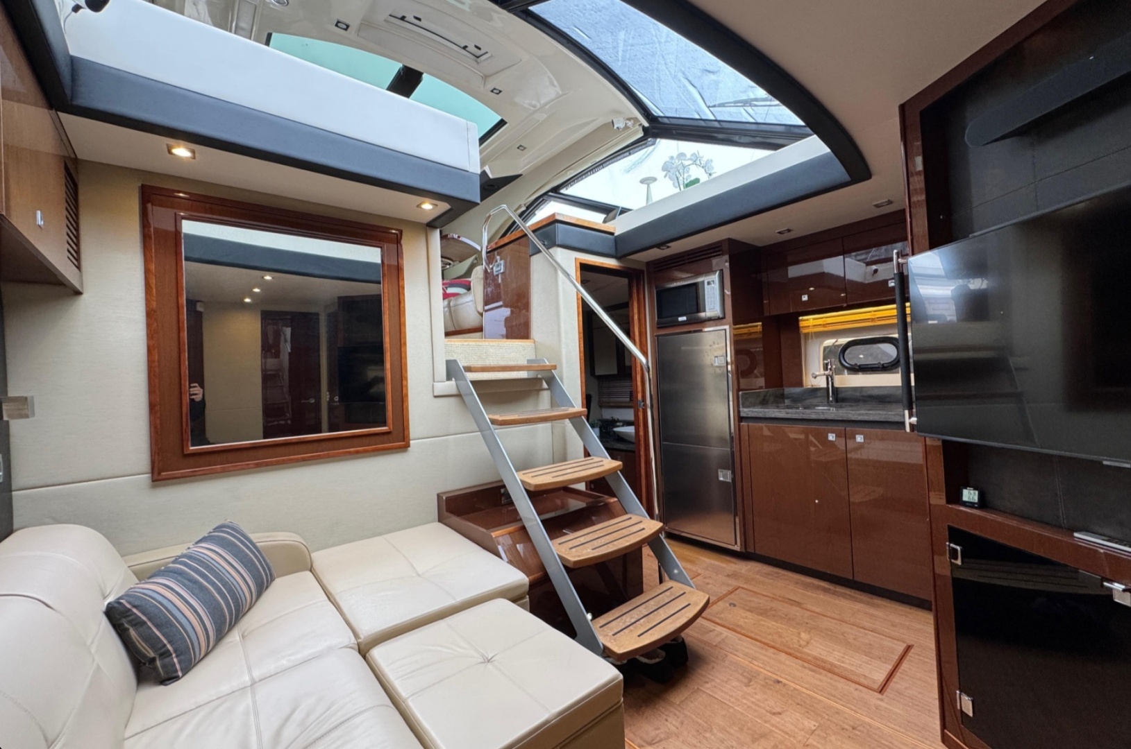 2015 Sea Ray Sundancer 510 - Image 42