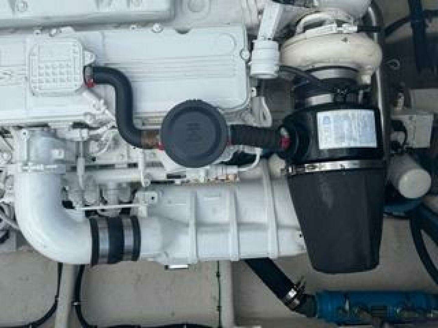 2019 Commercial OceanPro 35 - Image 5