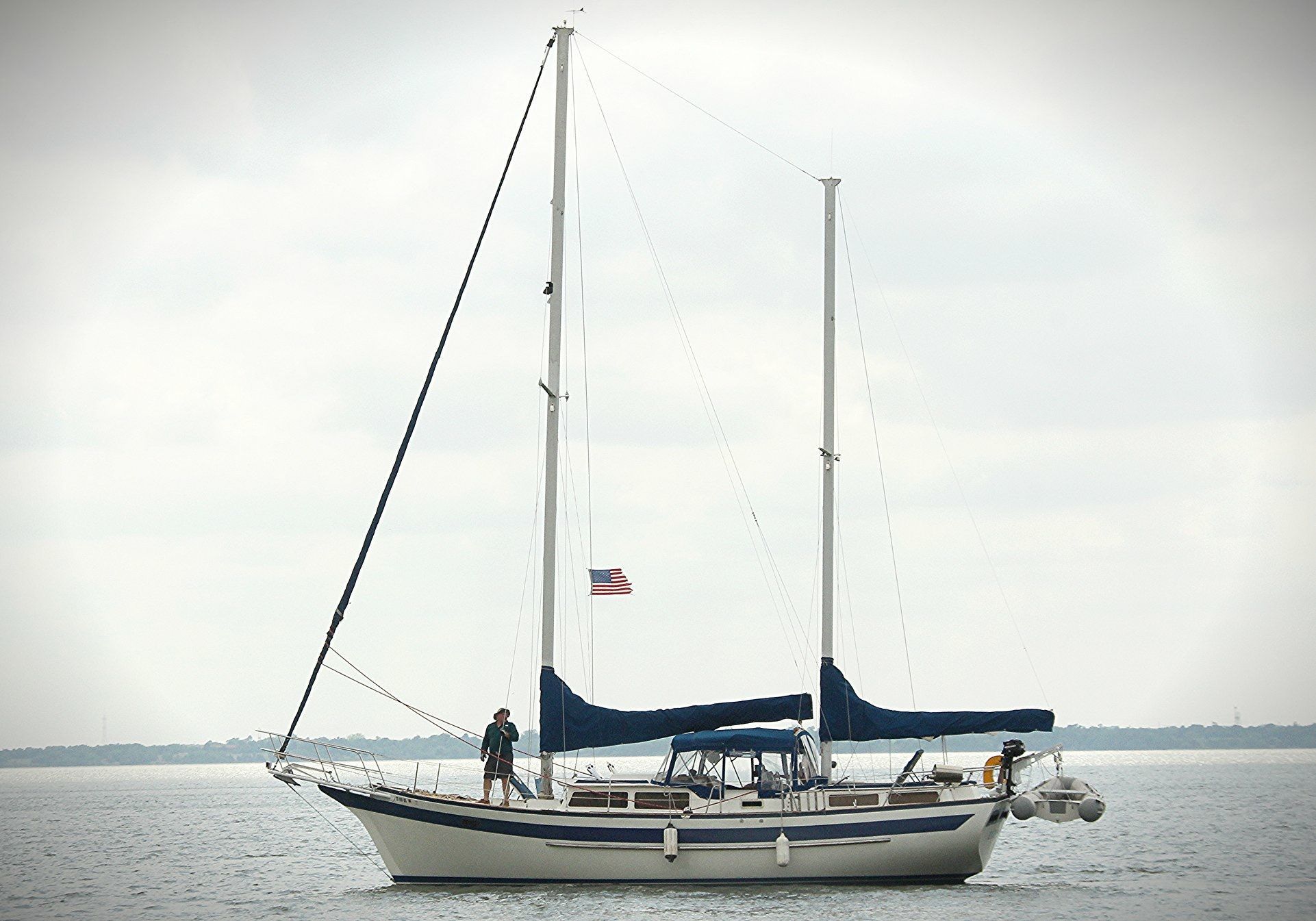 1983 Islander Freeport - 2
