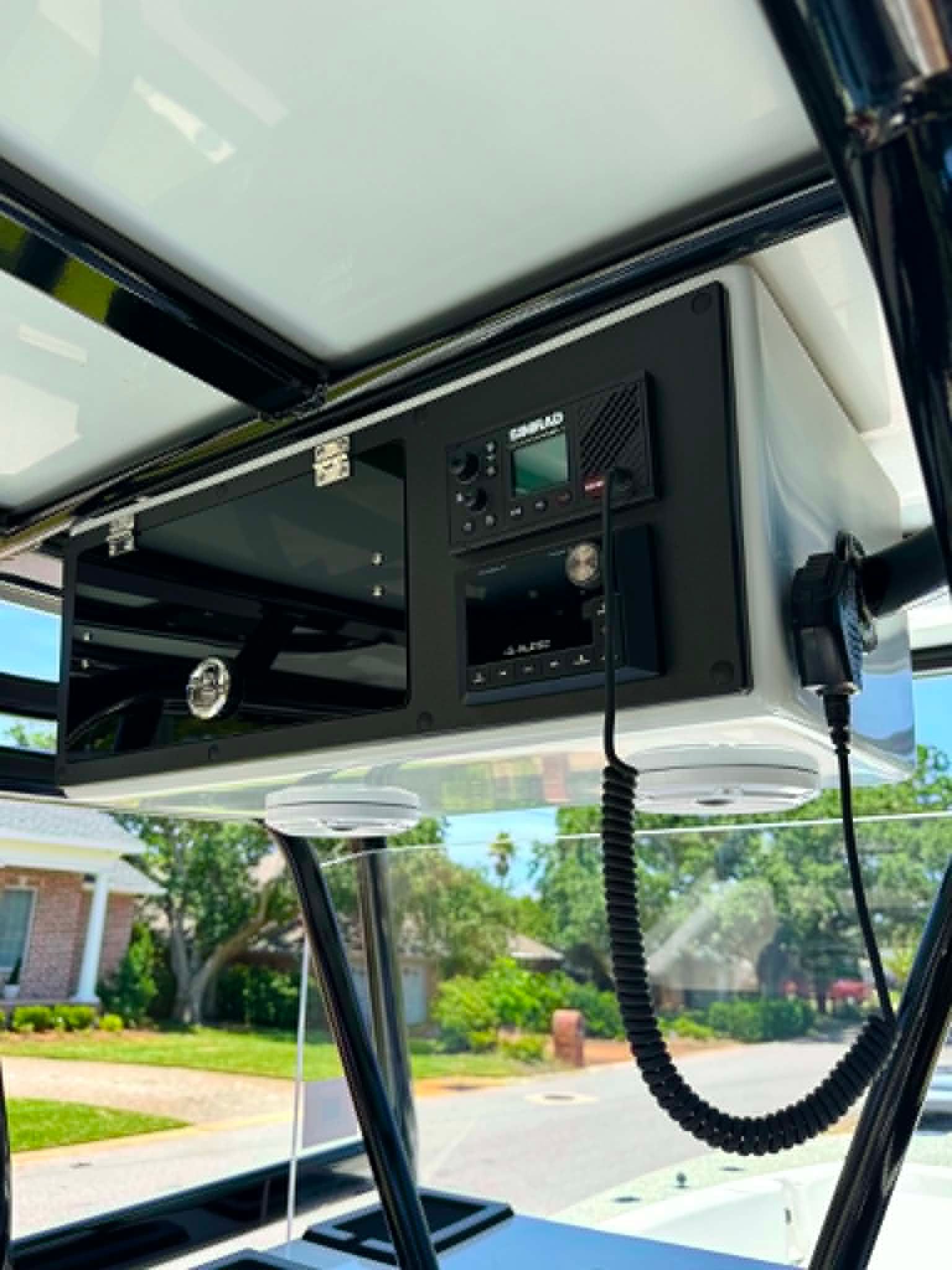 Dusky 278 XFT 2023 boat console with electronics and controls.