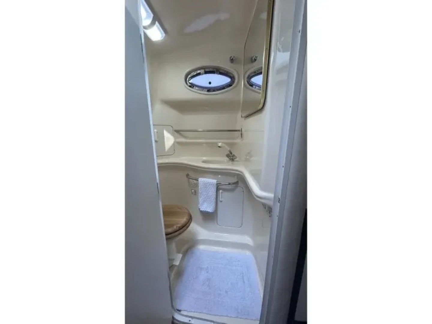 1999 Sea Ray Sundancer 340 - Image 29
