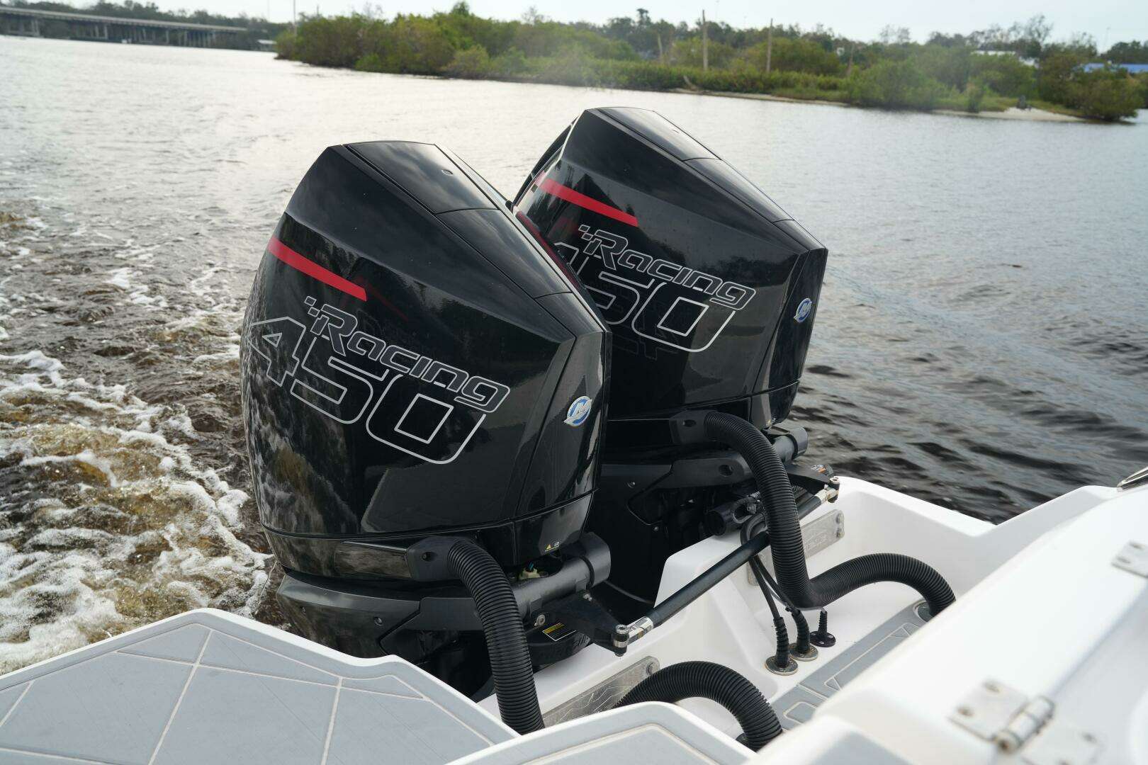 2022 Invincible 46 Catamaran - Image 33