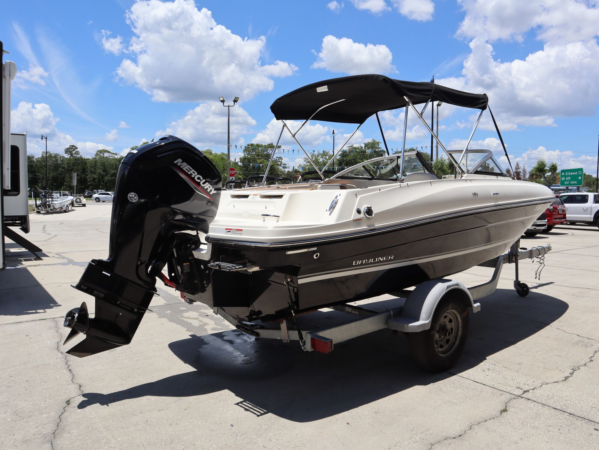 2021 Bayliner VR4 Bowrider Outboard - 6
