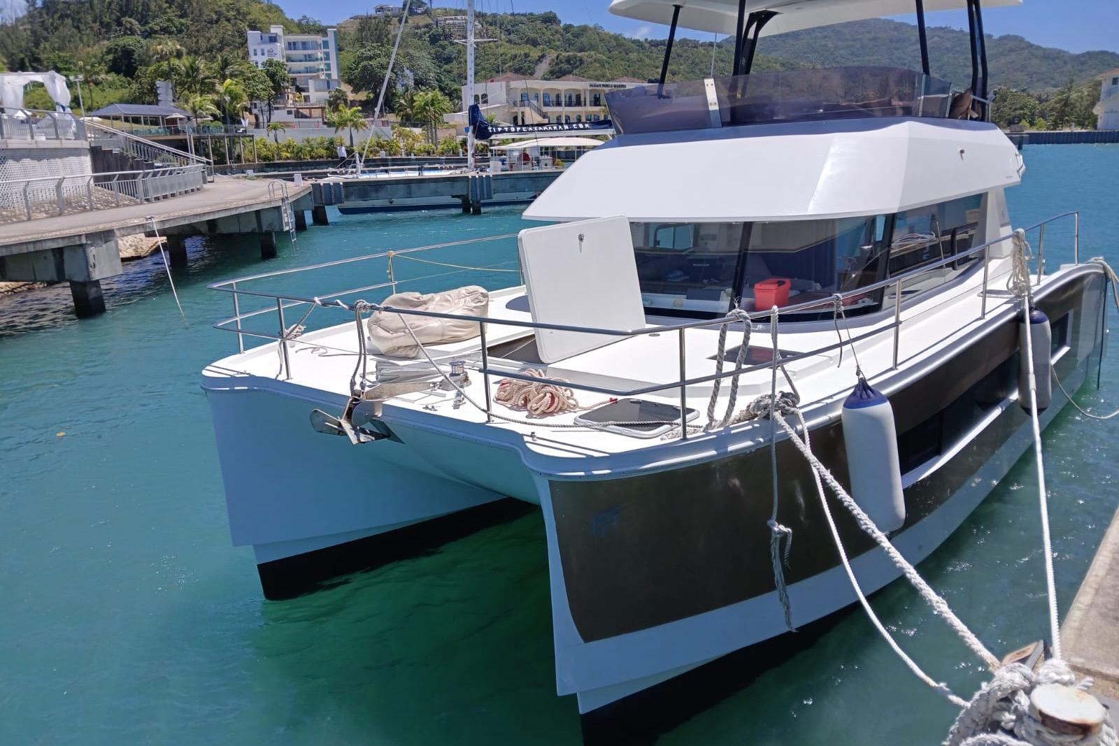 2018 Fountaine Pajot Motor Yacht 37