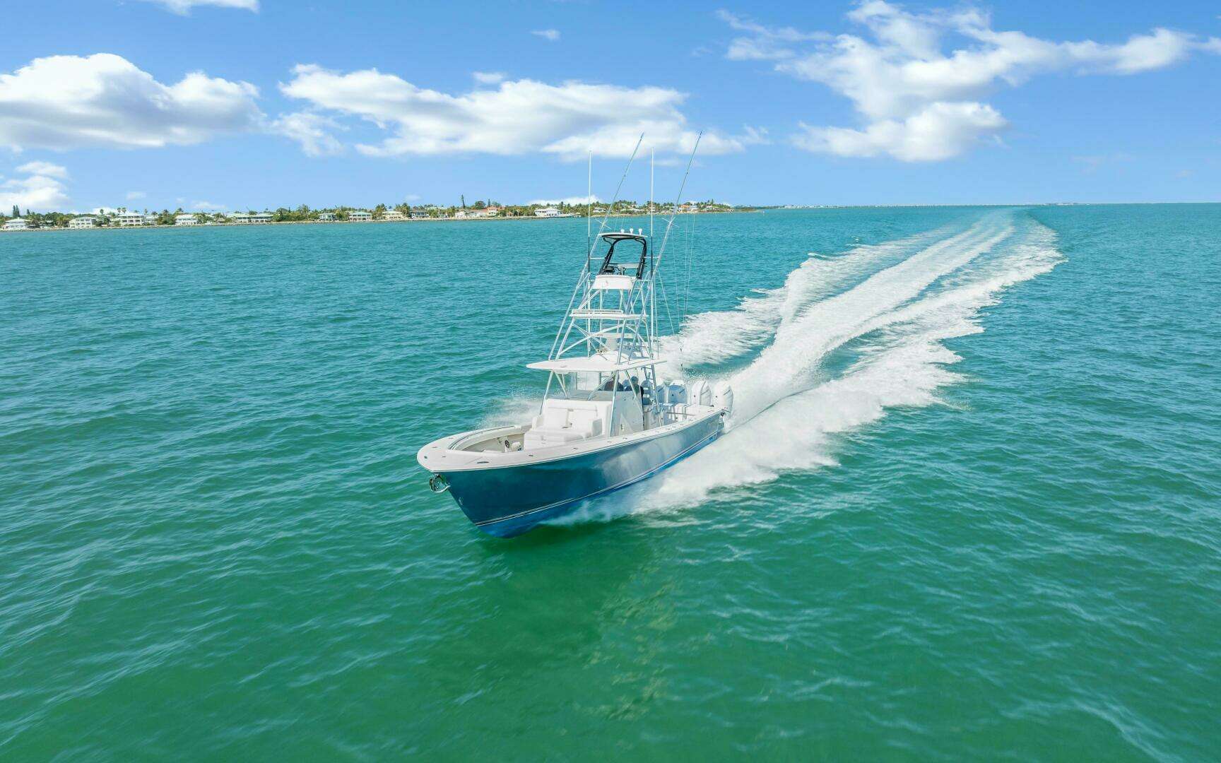2018 Regulator 41 Center Console - Image 14