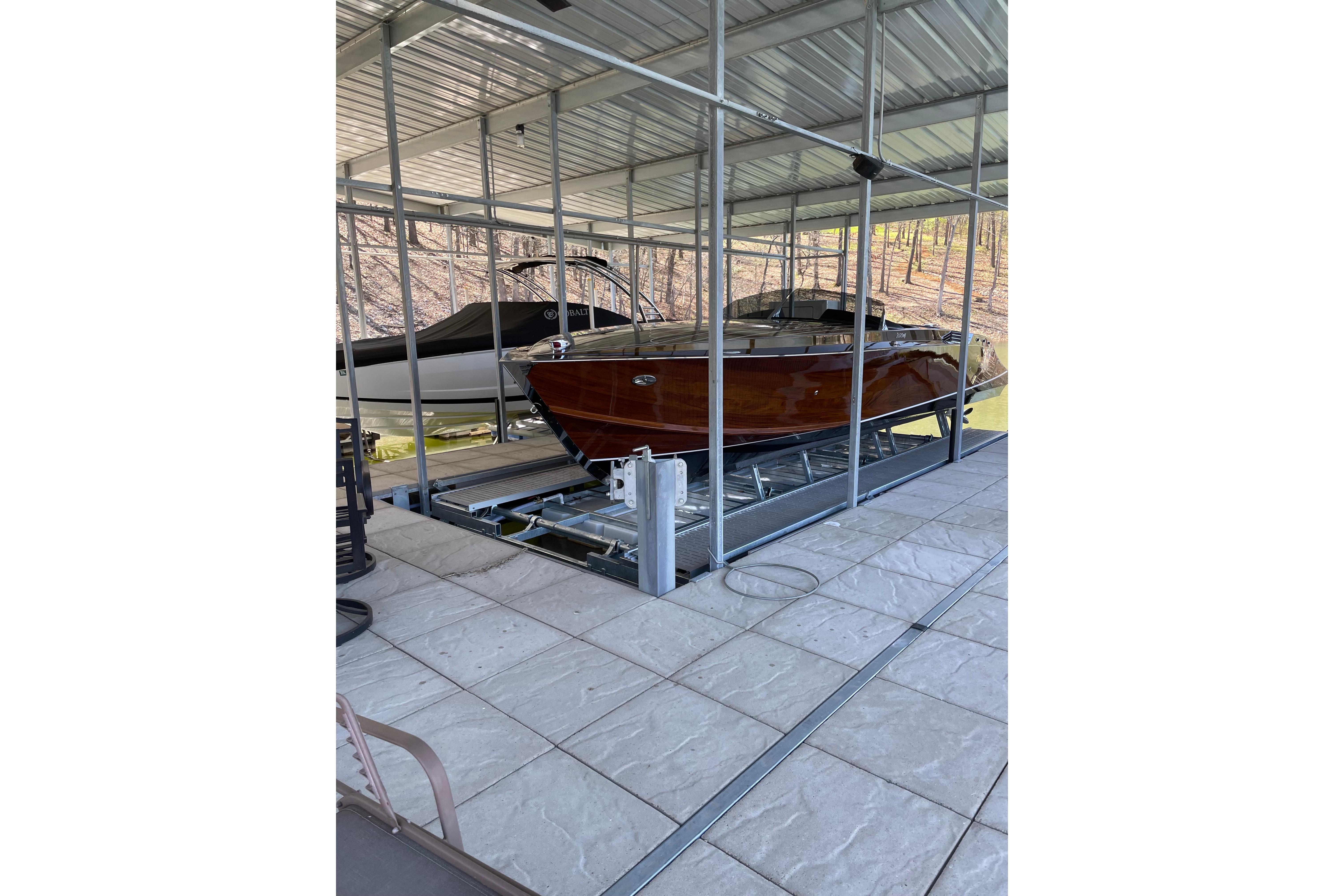 2011 Stancraft 30 Twin Arrow