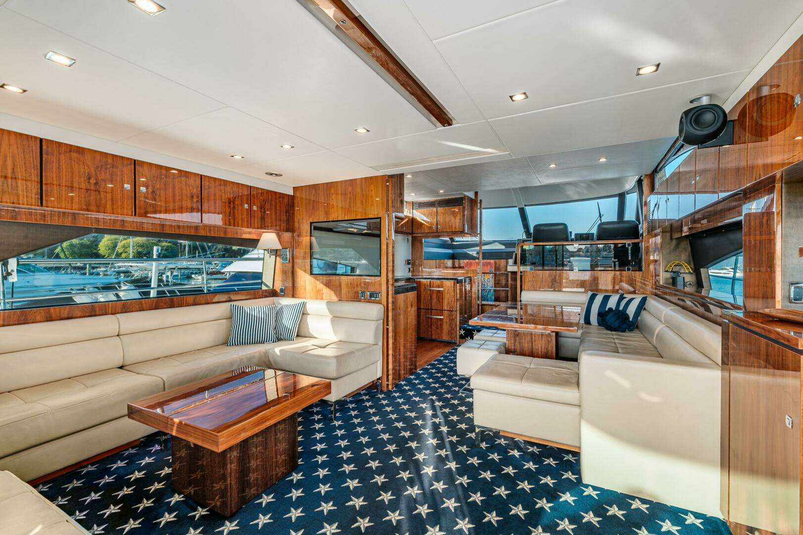 2011 Fairline 65 Squadron - Image 33