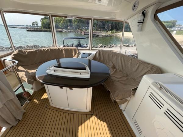 2009 Ovation 52 Ovation - 53