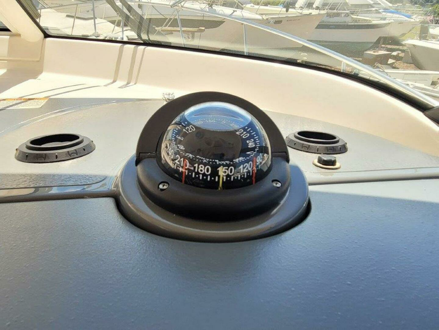 2013 Pursuit 345 Offshore - Image 15