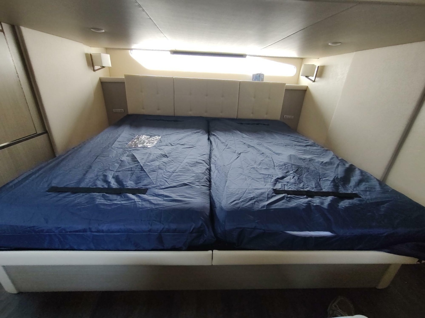 2021 Regal 42 Fly - Image 69