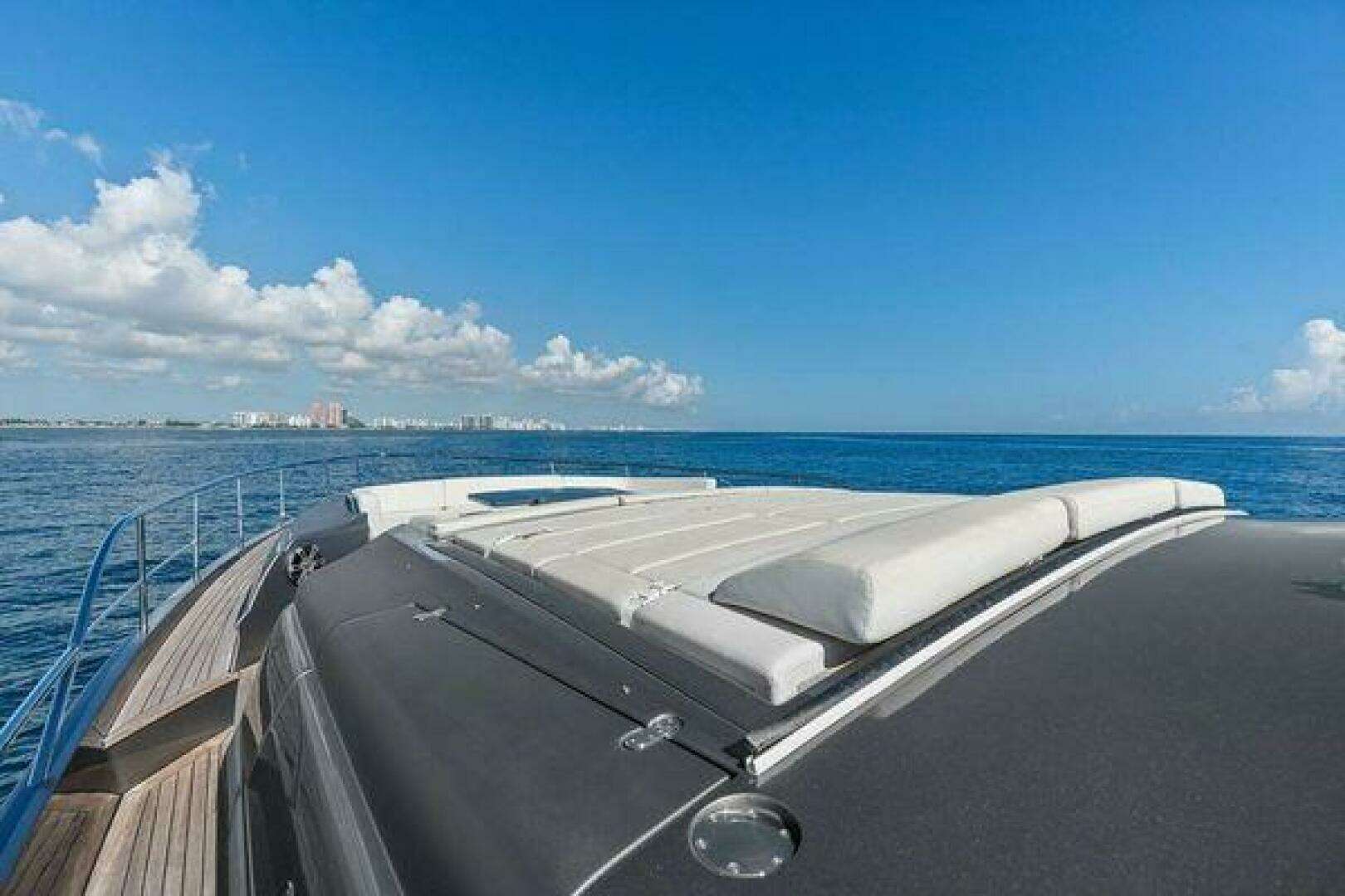 2019 Pershing — - Image 14