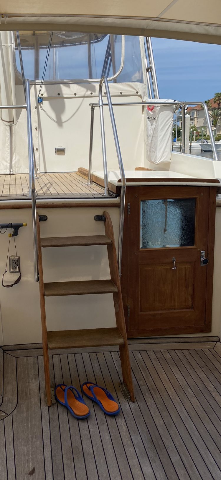 1983 Island Gypsy 44 Flush Deck - 20