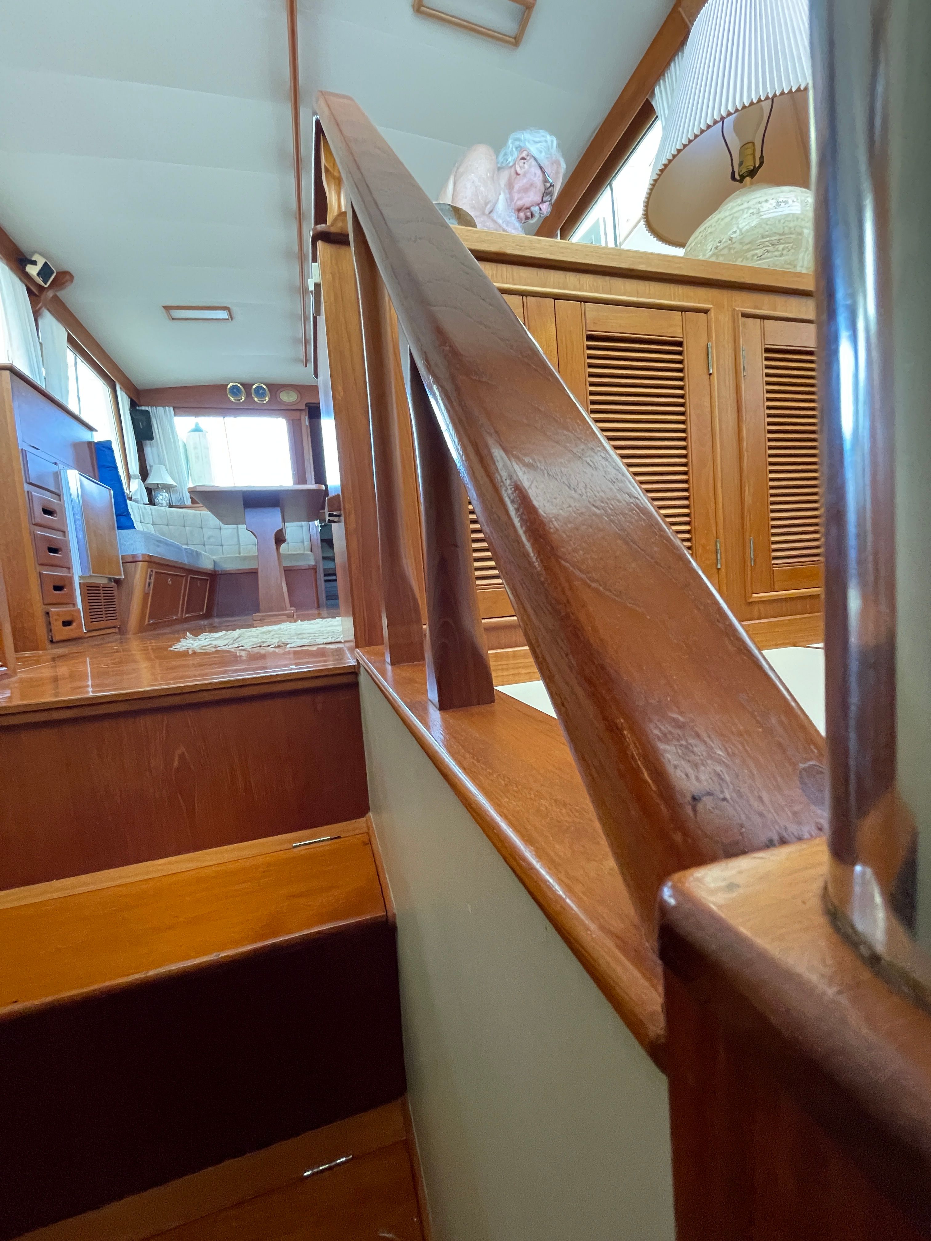 1985 Grand Banks 42 Motor Yacht - 29
