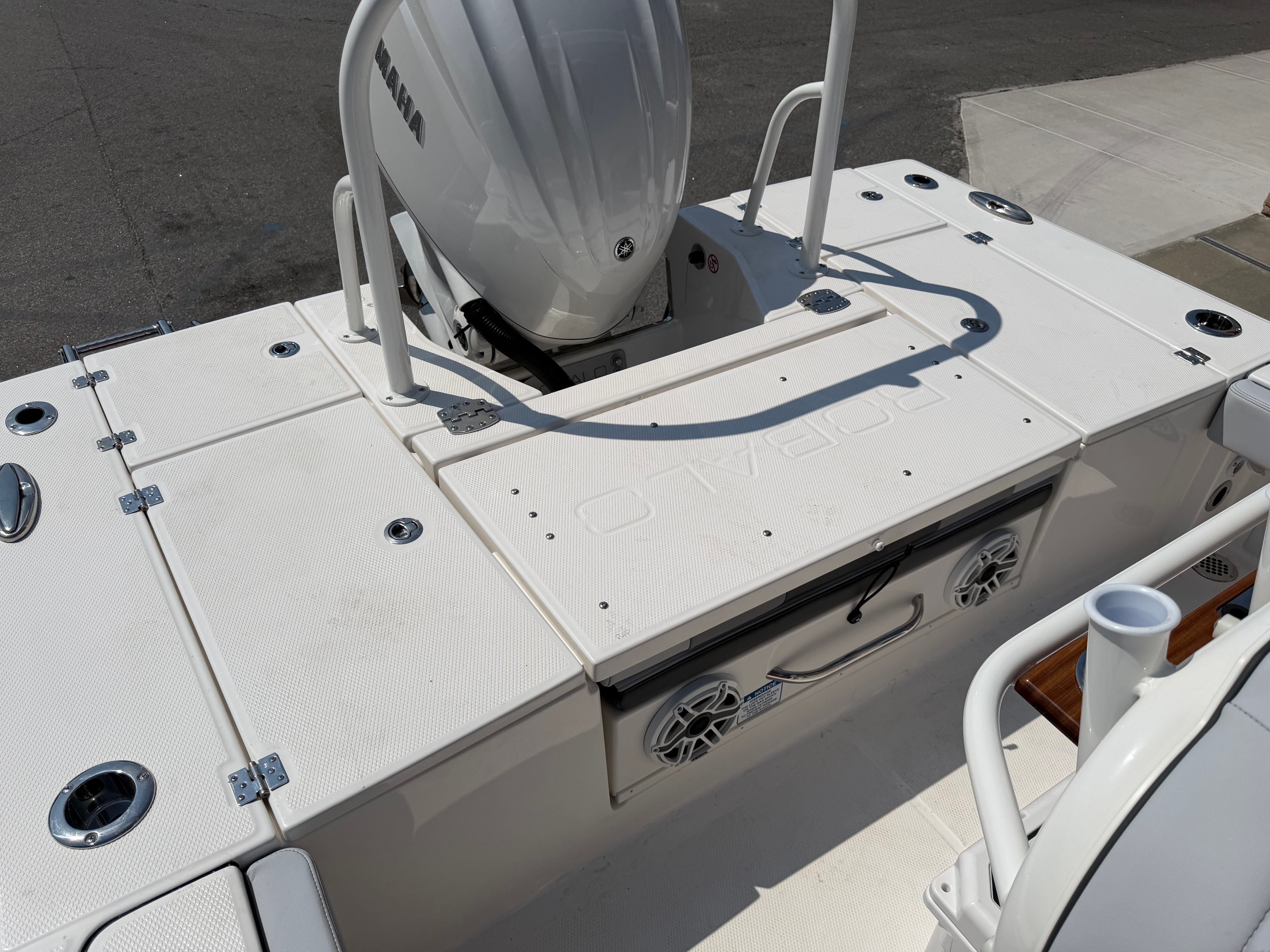 2026 ROBALO 246 CAYMAN - Image 10