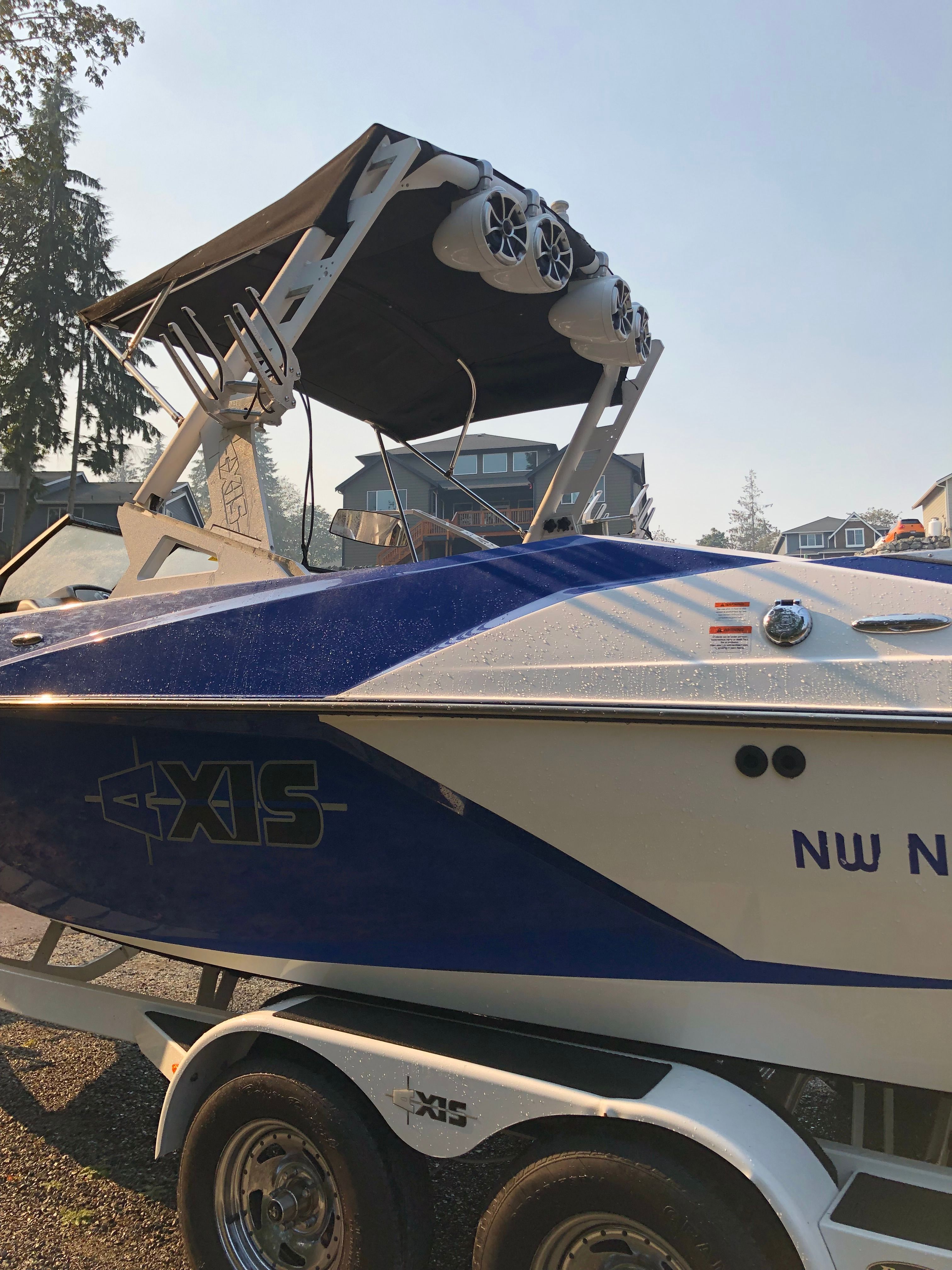 Custom Axis boat a22 from 2015 on trailer.