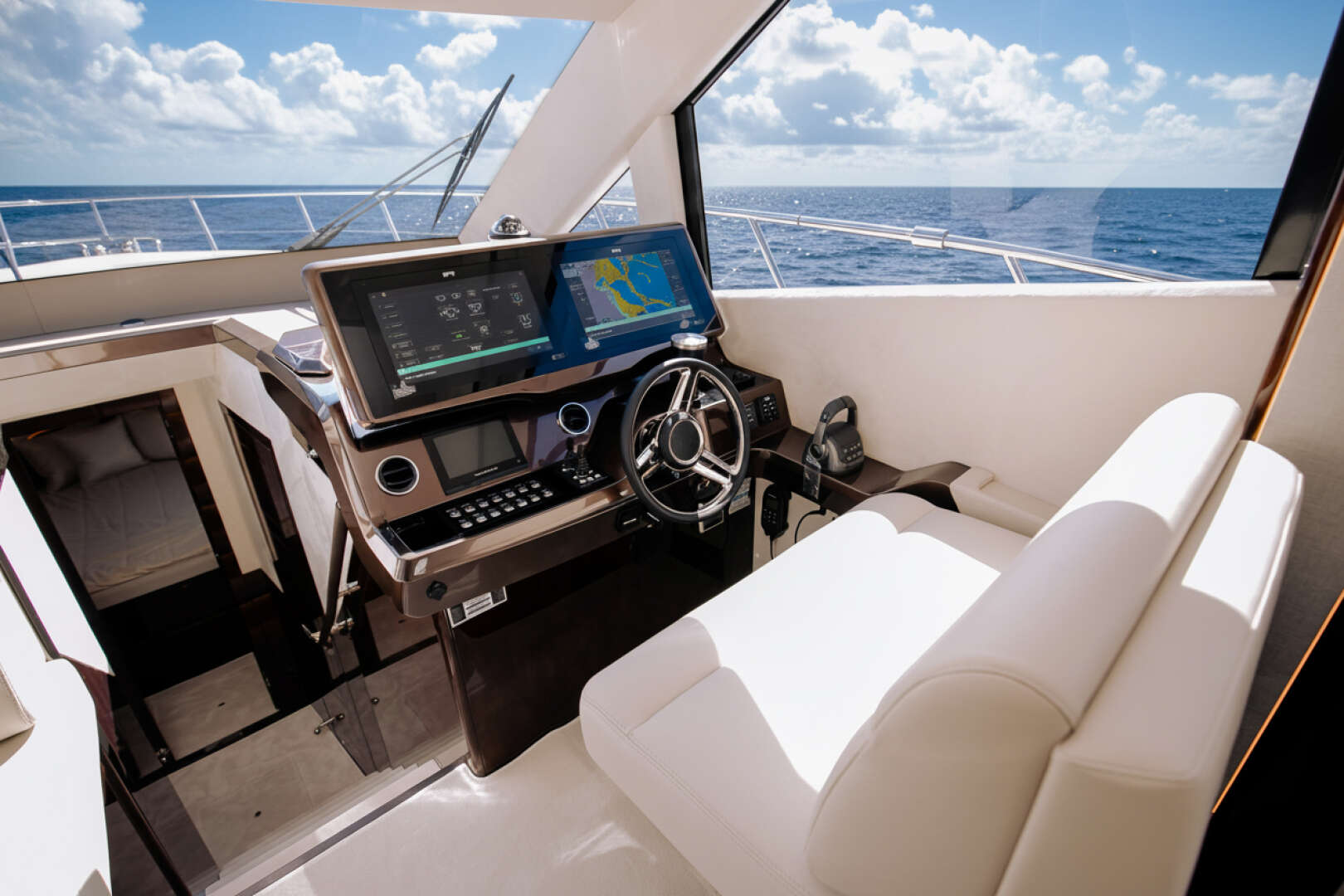 2026 Galeon 500 FLY - Image 16