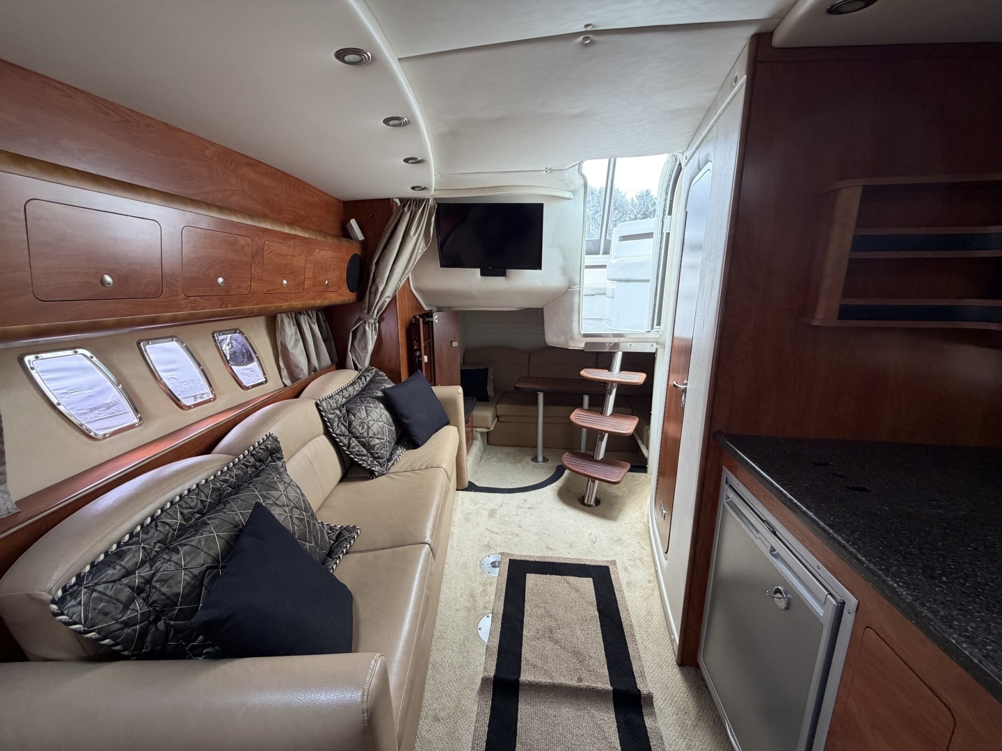 2013 Rinker 360 Express Cruiser - Image 50