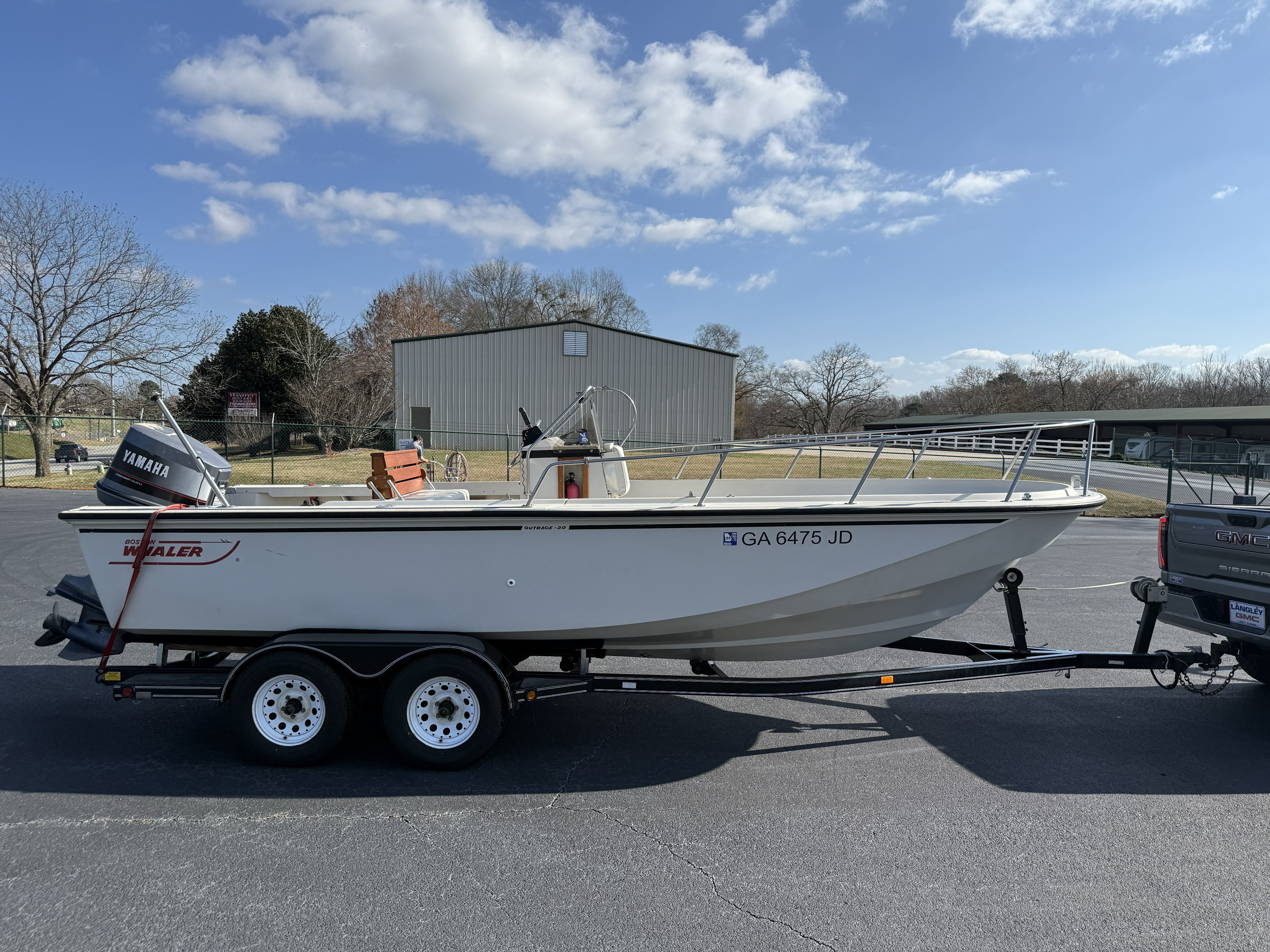 1987 Boston Whaler outrage v20