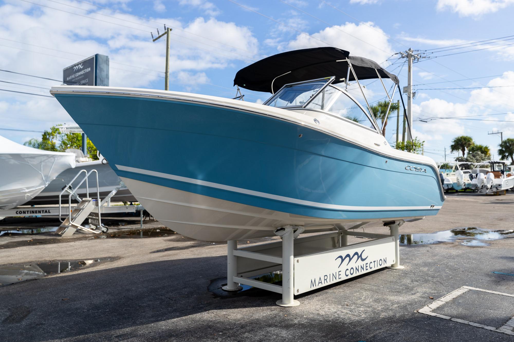2024 Cobia 220 Dual Console - 7