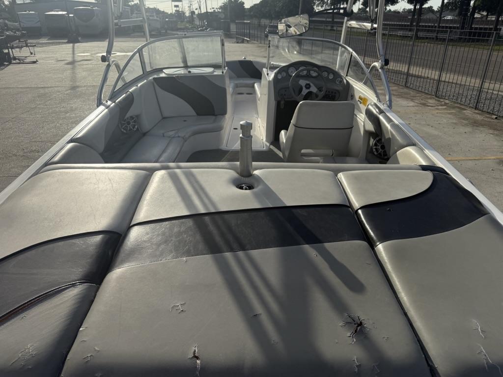2002 Moomba Outback LSV - 11