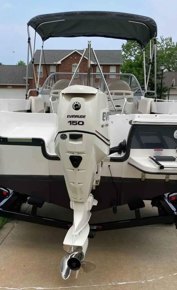 2012 Campion Explorer 542 Sport Cabin with Evinrude 150 engine.