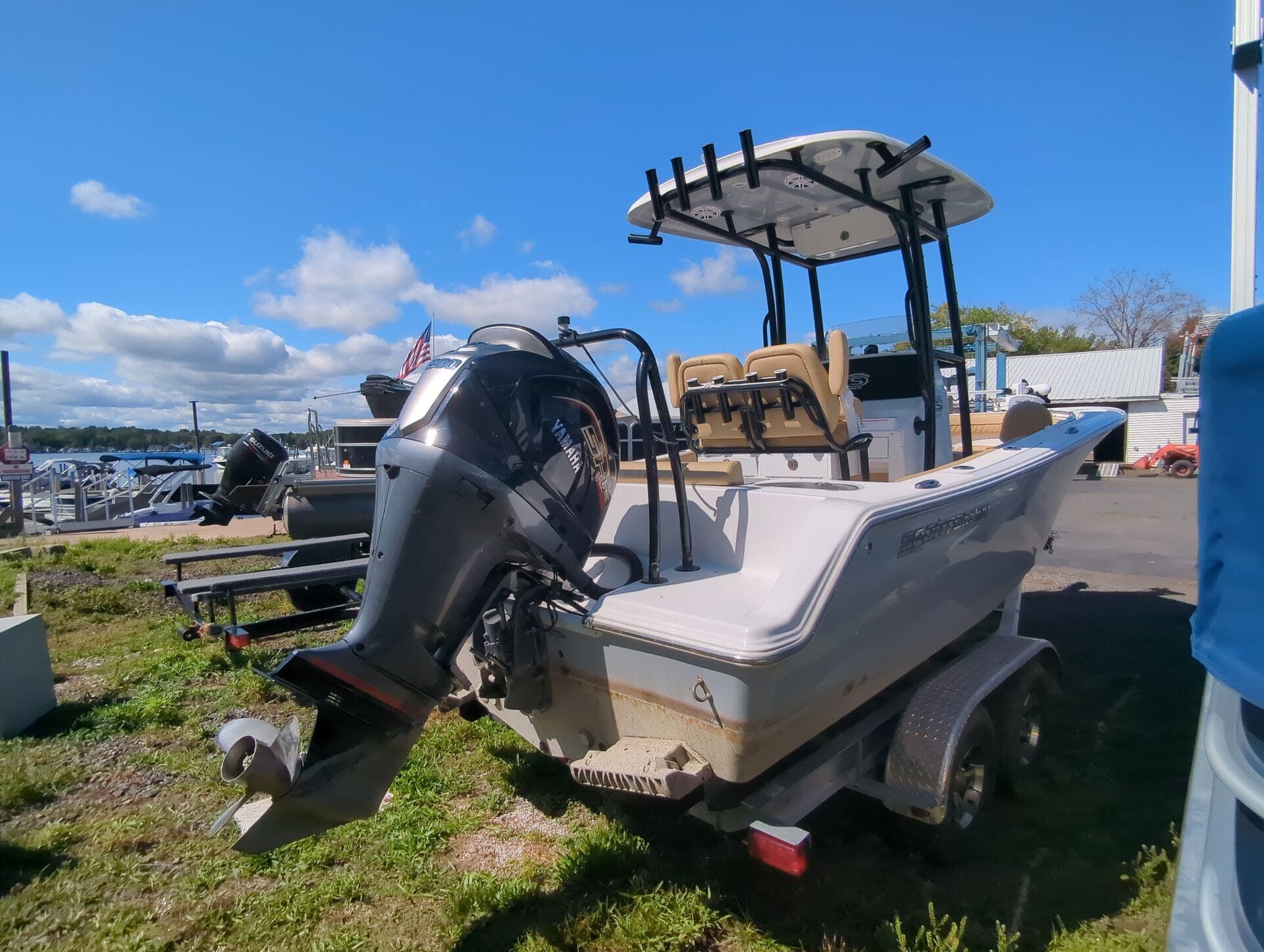 2023 Sportsman Open 212 Center Console - 2