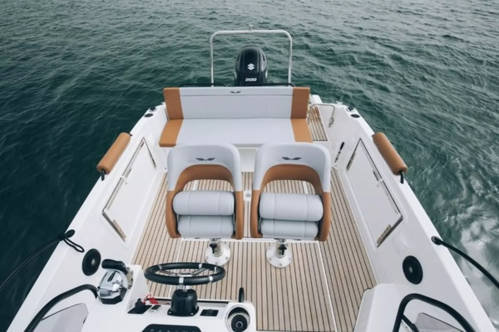 2026 Beneteau Flyer 7 Sundeck - Image 18