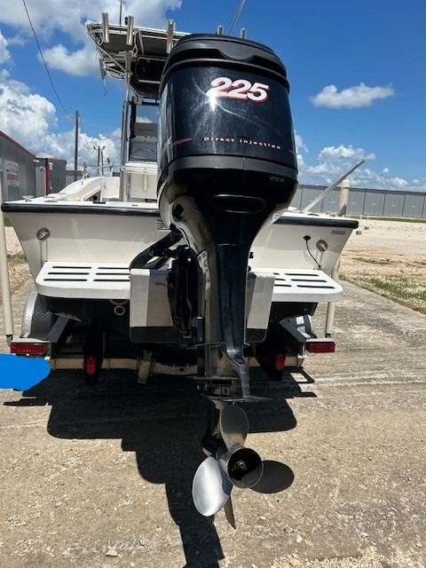1995 Mako 232B - 11