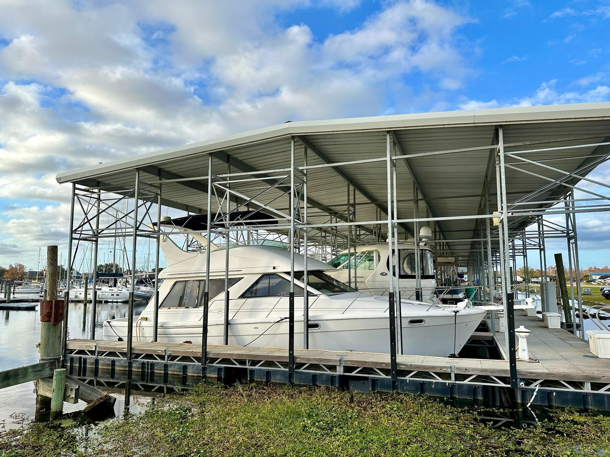 1997 Bayliner 3988 Motoryacht
