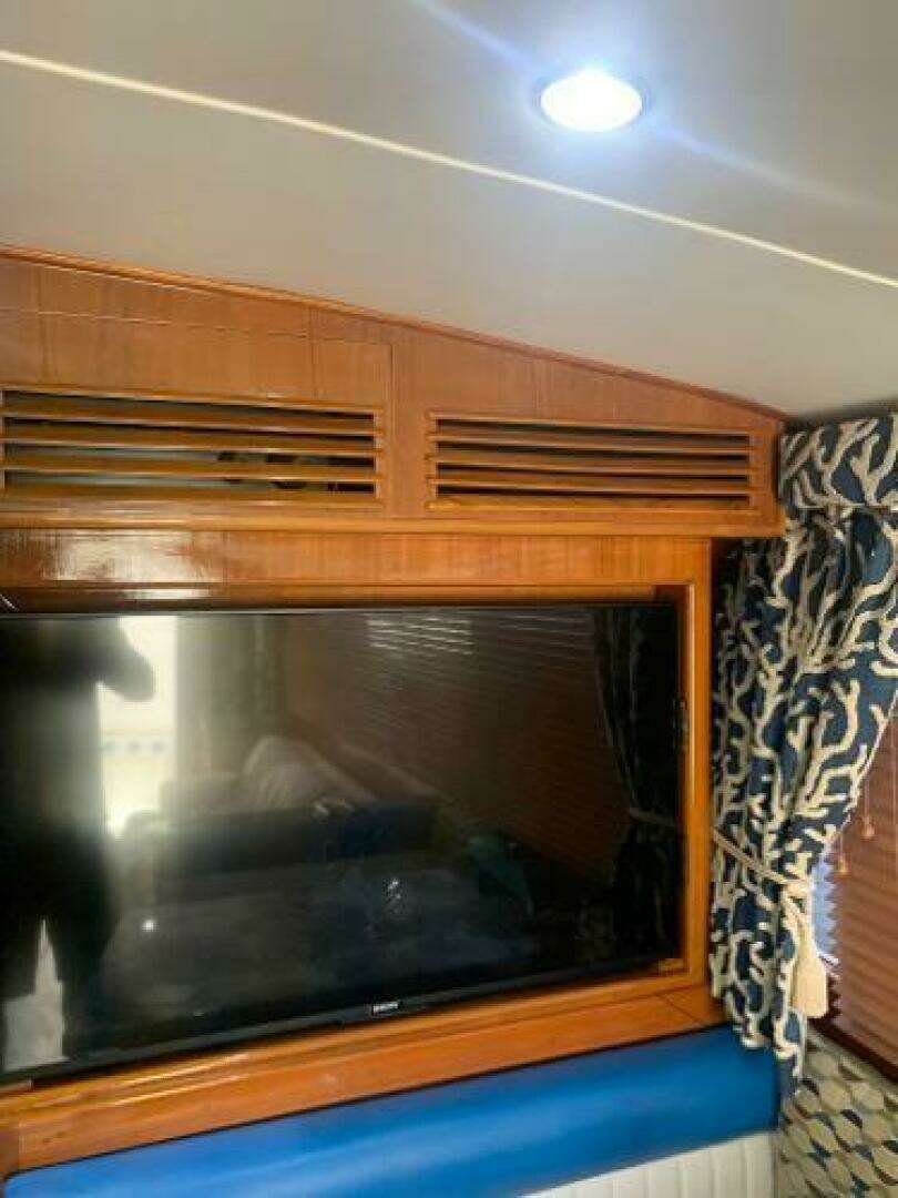 1985 Ocean Yachts 55 Super Sport - Image 29