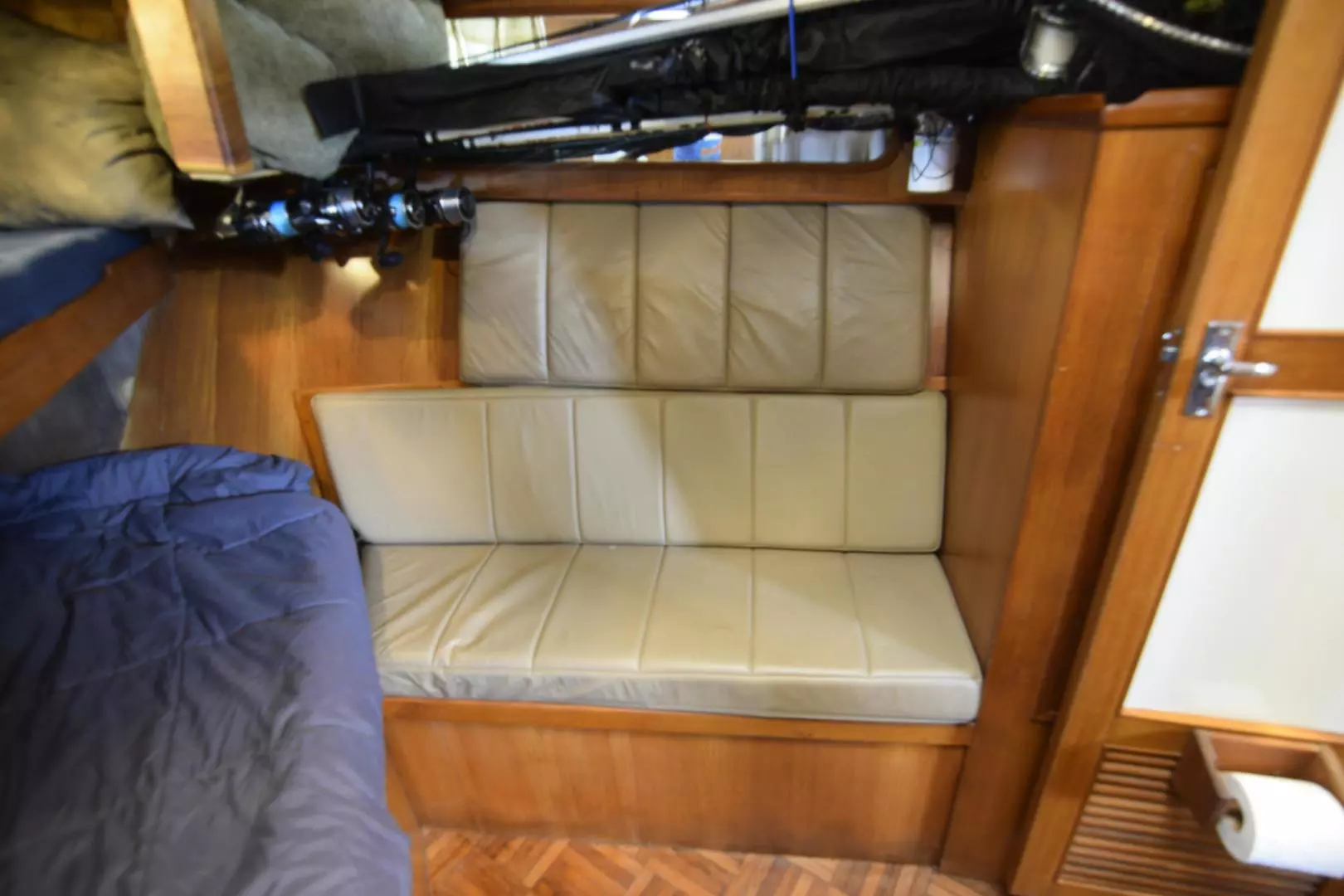 1987 Jefferson Sundeck - Image 36